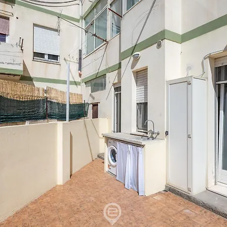 Estay - Via Roma Retreat شقة كالياري